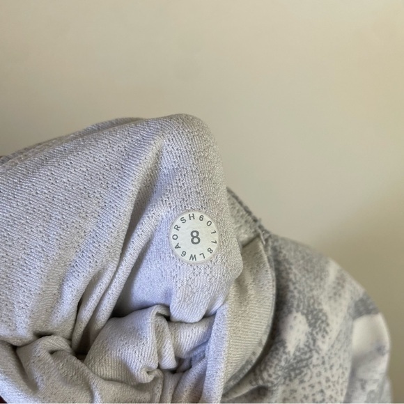 Lululemon Breezy‎ Dot Crop Jasmine White Multi / White - Picture 11 of 12